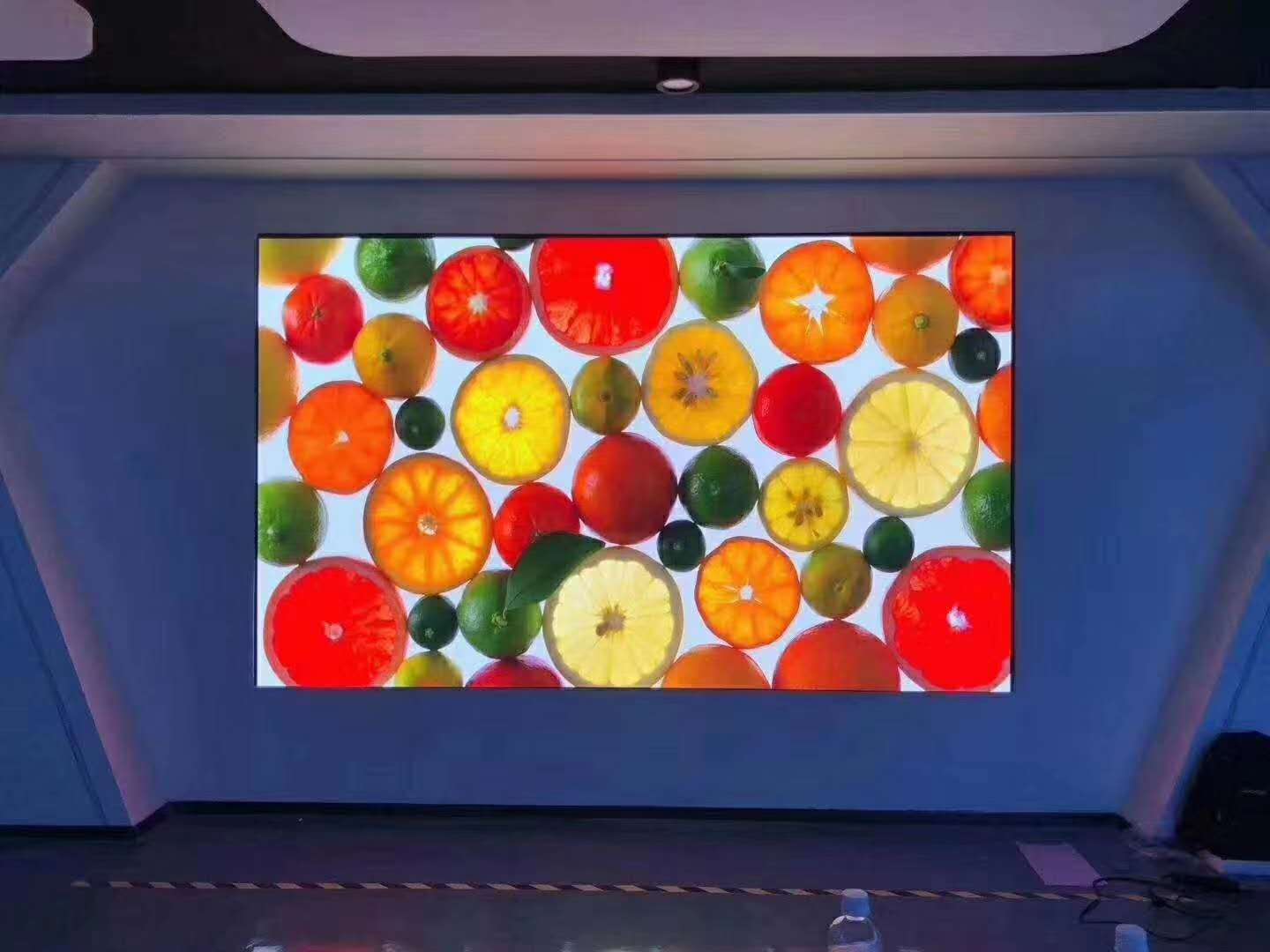 室內(nèi)<a href=http://www.jkkk90.com target=_blank class=infotextkey>led屏</a>怎么選