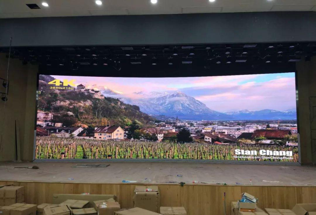 <a href=http://www.jkkk90.com/xiaojianju/ target=_blank class=infotextkey>小間距</a><a href=http://www.jkkk90.com target=_blank class=infotextkey>led屏</a>雙備份工作原理
